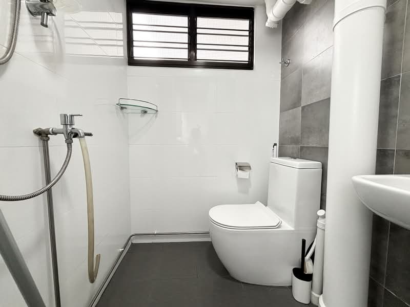 326 Clementi Avenue 5, 326 Clementi Avenue 5, 2 Bedrooms, 721 sqft, HDB Flat For Rent, by Sunny Koh, 500156981 - PropertyGuru.com.sg