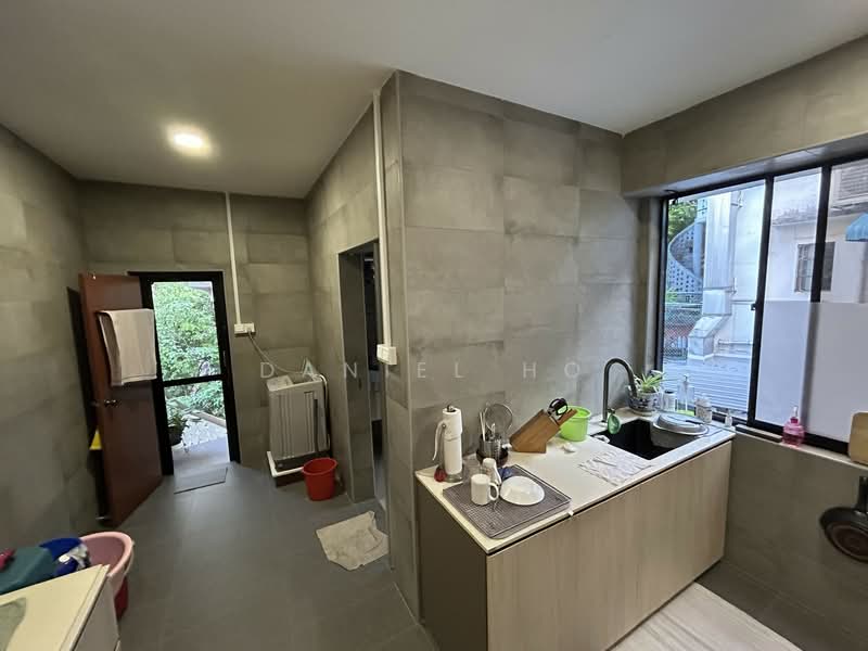 Whampoa drive, , 2 Bedrooms, 1,001 sqft, Walk-up Apartment For Sale, by Daniel Ho, 500156990 - Kitchen - PropertyGuru.com.sg