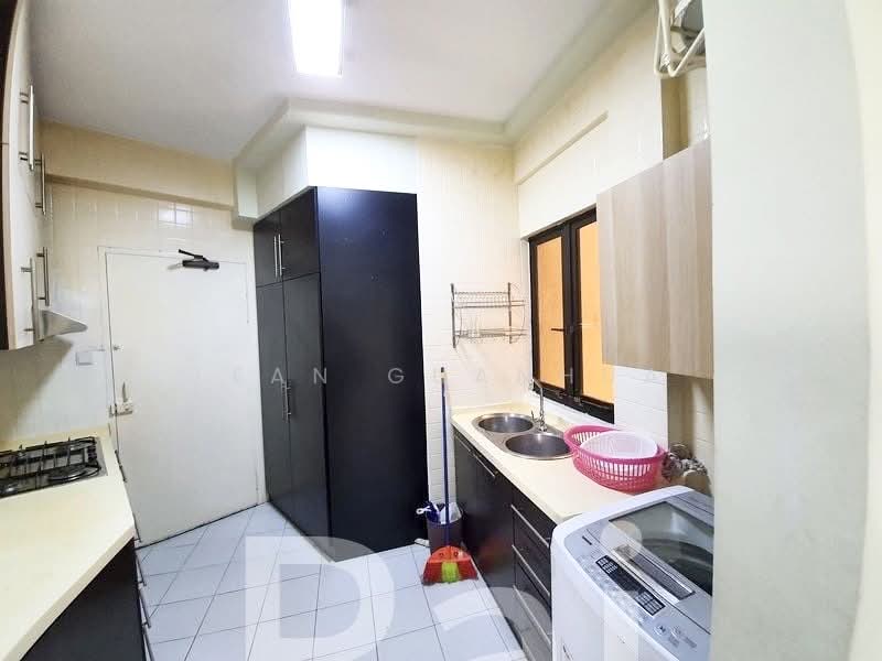 Bayshore Park, 50 Bayshore Road, 2 Bedrooms, 936 sqft, Condominium For Rent, by Lean Guanhua, 500157004 - Kitchen - PropertyGuru.com.sg
