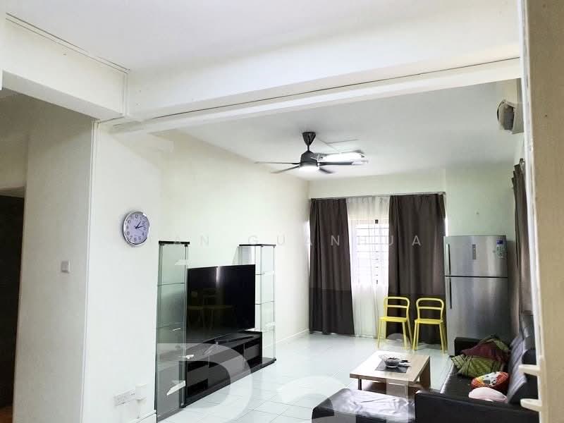 Bayshore Park, 50 Bayshore Road, 2 Bedrooms, 936 sqft, Condominium For Rent, by Lean Guanhua, 500157004 - Living Room - PropertyGuru.com.sg