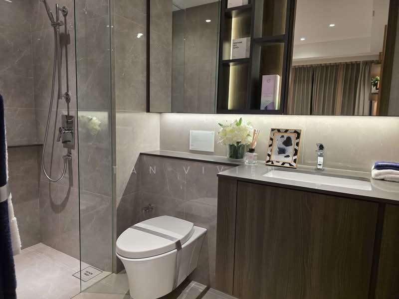 Grand Dunman, 18 Dunman Road, 5 Bedrooms, 2,131 sqft, Condominium For Sale, by Tan Vivien, 500157019 - Bathroom - PropertyGuru.com.sg