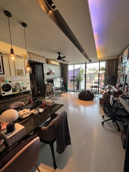 Mountbatten Regency, 825 Mountbatten Road, 3 Bedrooms, 1,894 sqft, Apartment For Sale, by Chang Sheng Yu, 500157027 - Living Room - PropertyGuru.com.sg
