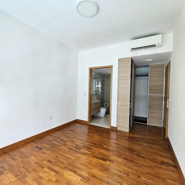 Seastrand, 7 Pasir Ris Link, 3 Bedrooms, 1,109 sqft, Condominium For Rent, by Andy Ong, 500157031 - Bedroom - PropertyGuru.com.sg