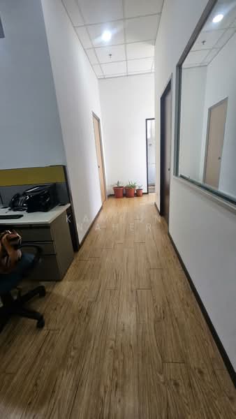 Pioneer Junction, 3 Soon Lee Street, 1,500 sqft, Factory / Workshop (B2) For Rent, by Kamrun Naher, 500157035 - Corridor - CommercialGuru.com.sg