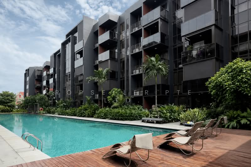 The Commodore, 61 Canberra Drive, 4 Bedrooms, 1,184 sqft, Condominium For Sale, by KOH YONG JIAN, 500157043 - Exterior - PropertyGuru.com.sg