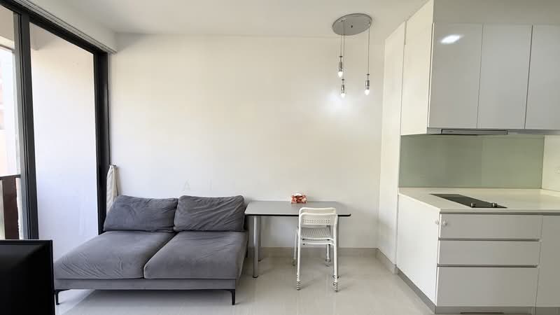 Primedge @ Geylang, 45 Lorong 34 Geylang, 1 Bedroom, 452 sqft, Condominium For Rent, by Alize Ng, 500157057 - Living Room - PropertyGuru.com.sg