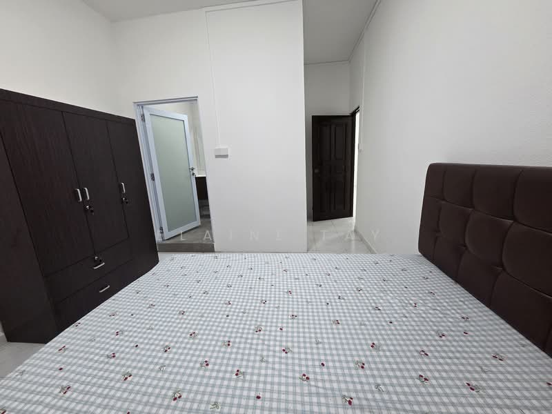 East coast road near Marine Parade mrt, East Coast Road, Room Rental, 135 sqft, Terraced House For Rent, by Elaine Tay, 500157058 - Bedroom - PropertyGuru.com.sg