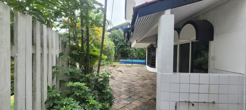 Jalan jelita, , 5 Bedrooms, 2,000 sqft, Detached House For Sale, by Carrie Yap, 500157059 - Exterior - PropertyGuru.com.sg