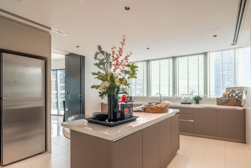 One Shenton, 1 Shenton Way, 5 Bedrooms, 6,674 sqft, Condominium For Sale, by Richard Jany, 500157073 - Kitchen - PropertyGuru.com.sg