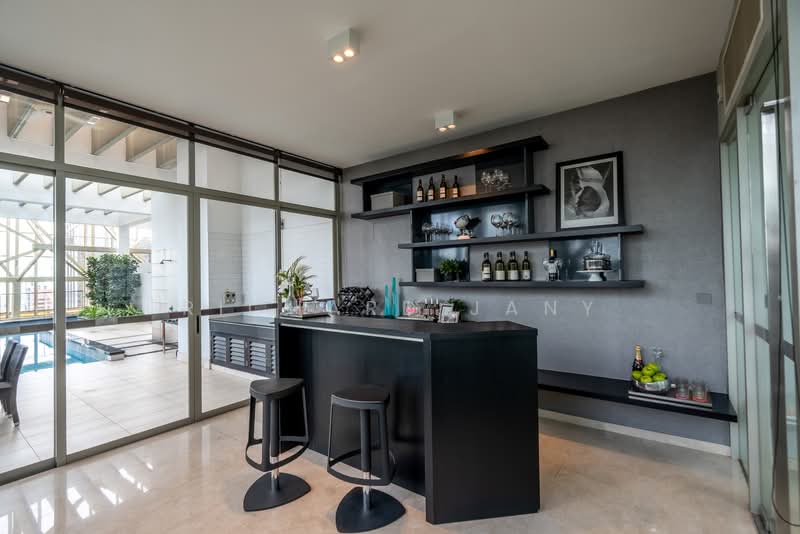 One Shenton, 1 Shenton Way, 5 Bedrooms, 6,674 sqft, Condominium For Sale, by Richard Jany, 500157073 - Interior - PropertyGuru.com.sg