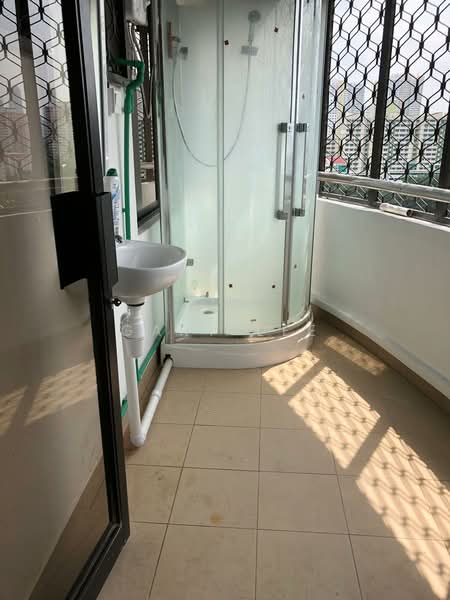 Teresa Ville, 1001 Lower Delta Road, Room Rental, 80 sqft, Condominium For Rent, by Gary Lee, 500157074 - Balcony - PropertyGuru.com.sg