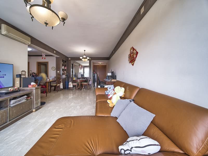 Guilin View, 20 Bukit Batok Street 52, 4 Bedrooms, 1,701 sqft, Condominium For Sale, by Jay Lee, 500157085 - Living Room - PropertyGuru.com.sg