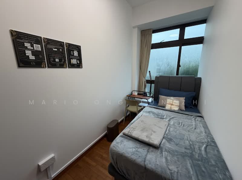 Varsity Park Condominium, 34 West Coast Road, Room Rental, 100 sqft, Condominium For Rent, by Mario Ong Jun Zhi, 500157087 - DR5 : $1510 ($1450+60) - PropertyGuru.com.sg