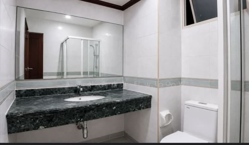 Northvale, 61 Choa Chu Kang Loop, Room Rental, 300 sqft, Condominium For Rent, by Jerome Woo, 500157103 - Bathroom - PropertyGuru.com.sg