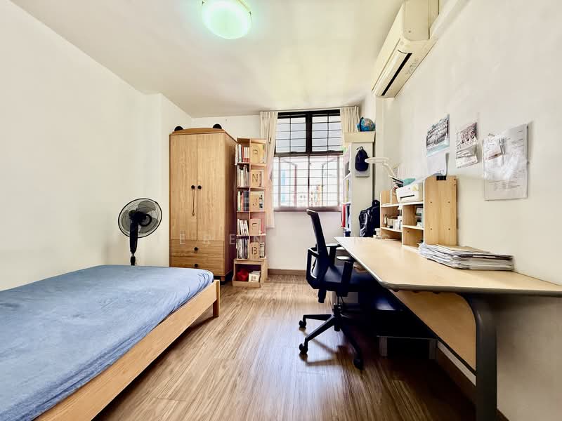 360A Admiralty Drive, 360A Admiralty Drive, 3 Bedrooms, 1,011 sqft, HDB Flat For Sale, by Terence Ng, 500157107 - Bedroom - PropertyGuru.com.sg