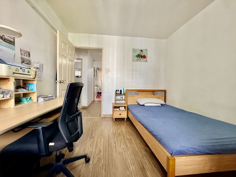 360A Admiralty Drive, 360A Admiralty Drive, 3 Bedrooms, 1,011 sqft, HDB Flat For Sale, by Terence Ng, 500157107 - Bedroom - PropertyGuru.com.sg