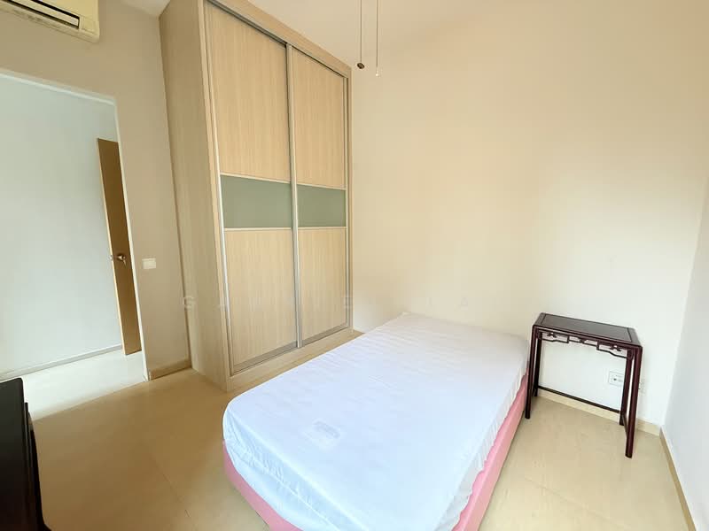 Botannia, 29B West Coast Park, 2 Bedrooms, 829 sqft, Condominium For Sale, by Gabriel Lau, 500157109 - Bedroom - PropertyGuru.com.sg