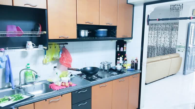 837 Hougang Central, 837 Hougang Central, Room Rental, 120 sqft, HDB Flat For Rent, by Astro Leow 黎文达, 500157113 - Kitchen - PropertyGuru.com.sg