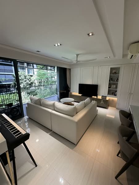 Bellewaters, 11 Anchorvale Crescent, 4 Bedrooms, 1,335 sqft, Executive Condominium For Sale, by Ryan Chua, 500157124 - Living Room - PropertyGuru.com.sg