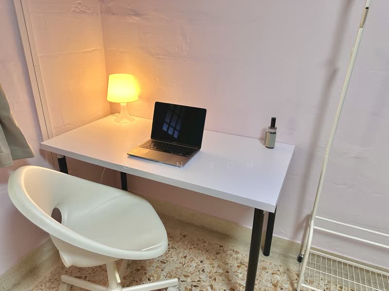 128 Ang Mo Kio Avenue 3, 128 Ang Mo Kio Avenue 3, Room Rental, 150 sqft, HDB Flat For Rent, by Dion Koh, 500157129 - Study - PropertyGuru.com.sg