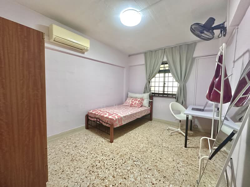 128 Ang Mo Kio Avenue 3, 128 Ang Mo Kio Avenue 3, Room Rental, 150 sqft, HDB Flat For Rent, by Dion Koh, 500157129 - Bedroom - PropertyGuru.com.sg