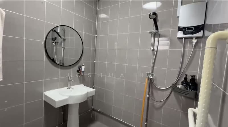 832 Woodlands Street 83, 832 Woodlands Street 83, Room Rental, 120 sqft, HDB Flat For Rent, by Joshua Ho, 500157134 - Bathroom - PropertyGuru.com.sg