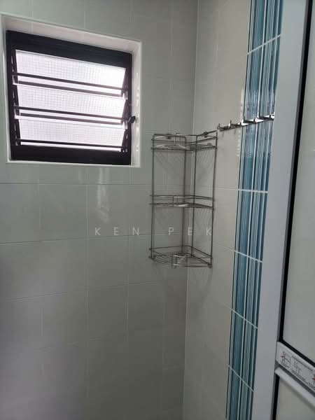 830 Woodlands Street 83, 830 Woodlands Street 83, Room Rental, 135 sqft, HDB Flat For Rent, by Ken Pek, 500157146 - Bathroom - PropertyGuru.com.sg