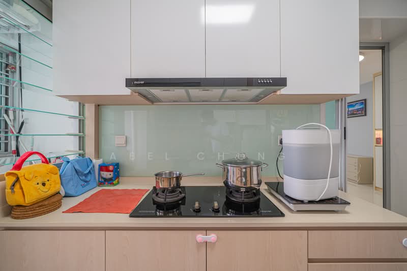 95C Henderson Road, 95C Henderson Road, 3 Bedrooms, 1,001 sqft, HDB Flat For Sale, by Abel Chong, 500157148 - Kitchen - PropertyGuru.com.sg