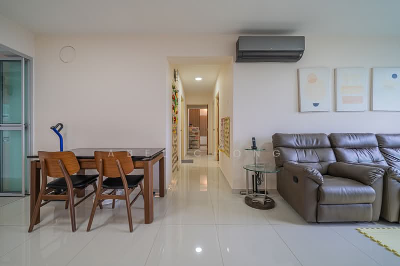 95C Henderson Road, 95C Henderson Road, 3 Bedrooms, 1,001 sqft, HDB Flat For Sale, by Abel Chong, 500157148 - Living Room - PropertyGuru.com.sg