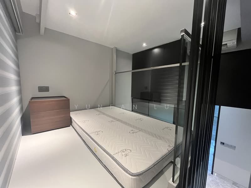 Martin Modern, 8 Martin Place, 2 Bedrooms, 764 sqft, Apartment For Sale, by Yunfan Lu, 500157167 - Bedroom - PropertyGuru.com.sg