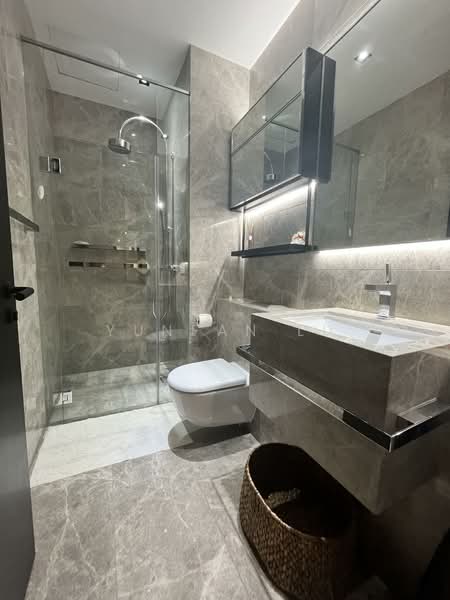 Martin Modern, 8 Martin Place, 2 Bedrooms, 764 sqft, Apartment For Sale, by Yunfan Lu, 500157167 - Bathroom - PropertyGuru.com.sg