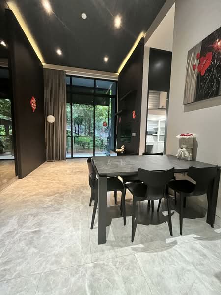 Martin Modern, 8 Martin Place, 2 Bedrooms, 764 sqft, Apartment For Sale, by Yunfan Lu, 500157167 - Dining Room - PropertyGuru.com.sg