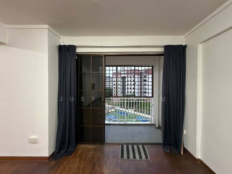 498D Tampines Street 45, 498D Tampines Street 45, 3 Bedrooms, 1,335 sqft, HDB Flat For Rent, by Justin Chiu, 500157169 - Balcony - PropertyGuru.com.sg