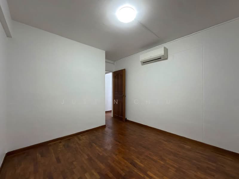 498D Tampines Street 45, 498D Tampines Street 45, 3 Bedrooms, 1,335 sqft, HDB Flat For Rent, by Justin Chiu, 500157169 - Master Room - PropertyGuru.com.sg