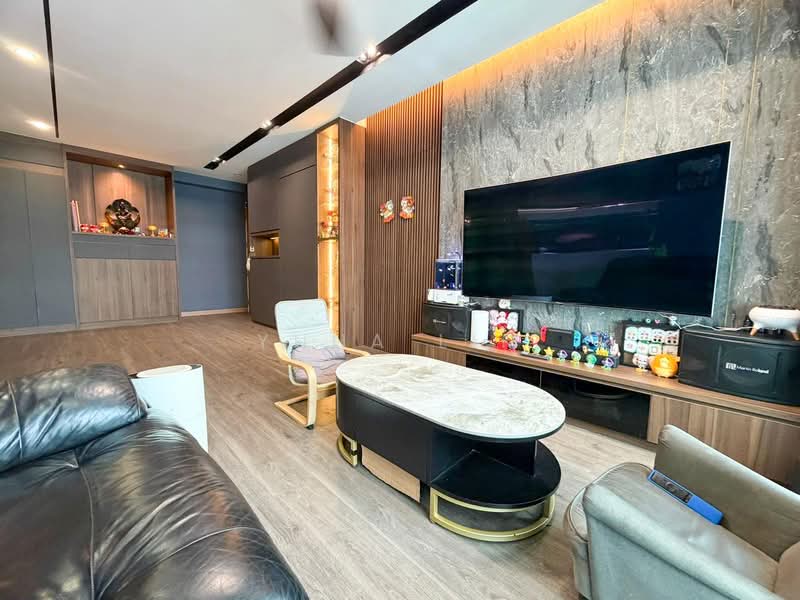 420A Northshore Drive, 420A Northshore Drive, 3 Bedrooms, 1,022 sqft, HDB Flat For Sale, by Yuna Lim, 500157177 - Living Room - PropertyGuru.com.sg