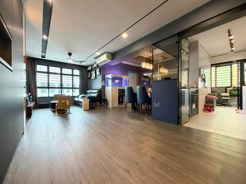420A Northshore Drive, 420A Northshore Drive, 3 Bedrooms, 1,022 sqft, HDB Flat For Sale, by Yuna Lim, 500157177 - Living Room - PropertyGuru.com.sg