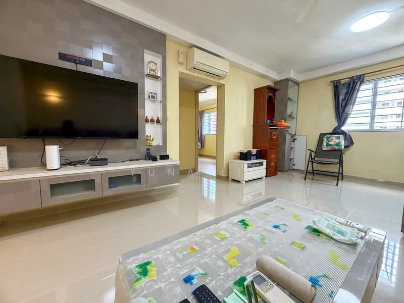 123 Hougang Avenue 1, 123 Hougang Avenue 1, 3 Bedrooms, 979 sqft, HDB Flat For Sale, by Yuna Lim, 500157193 - Living Room - PropertyGuru.com.sg