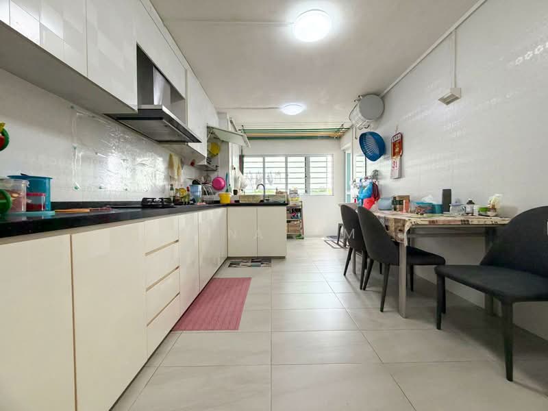 123 Hougang Avenue 1, 123 Hougang Avenue 1, 3 Bedrooms, 979 sqft, HDB Flat For Sale, by Yuna Lim, 500157193 - Kitchen - PropertyGuru.com.sg