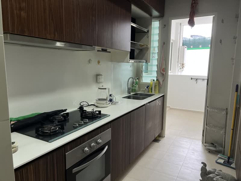 Vacanza @ East, 36 Lengkong Tujoh, 4 Bedrooms, 1,916 sqft, Condominium For Rent, by Kelly Tan, 500157198 - Kitchen - PropertyGuru.com.sg
