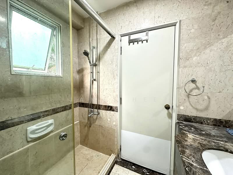 Le Wood, 23 Hindhede Drive, Room Rental, 250 sqft, Condominium For Rent, by James Hee, 500157202 - Bathroom - PropertyGuru.com.sg