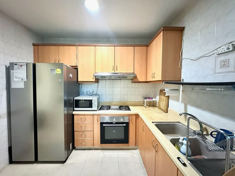 Le Wood, 23 Hindhede Drive, Room Rental, 250 sqft, Condominium For Rent, by James Hee, 500157202 - Kitchen - PropertyGuru.com.sg
