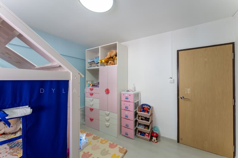 651 Hougang Avenue 8, 651 Hougang Avenue 8, 4 Bedrooms, 1,571 sqft, HDB Flat For Sale, by Dylan Seng 成伟洋, 500157210 - Bedroom - PropertyGuru.com.sg