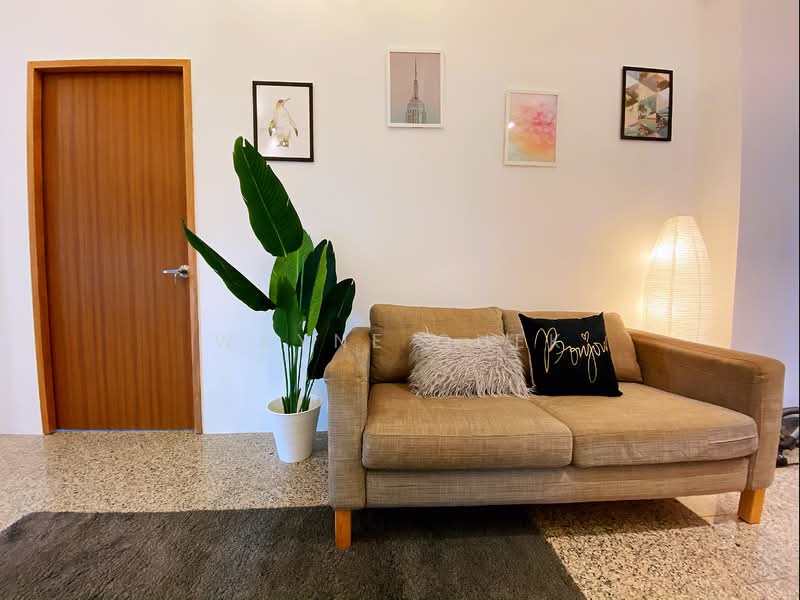 Canne Lodge, 75 Lorong 3 Geylang, Room Rental, 250 sqft, Apartment For Rent, by Wayne Quek, 500157217 - Living Room - PropertyGuru.com.sg