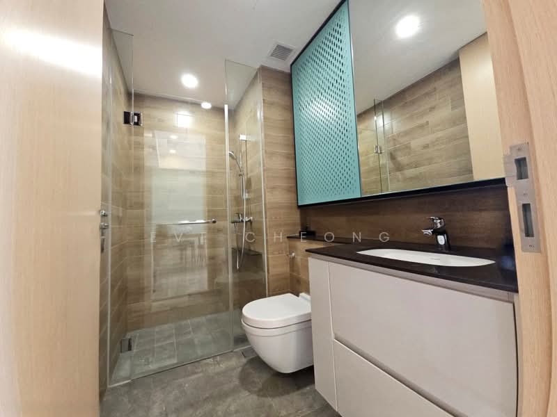 The Tre Ver, 60 Potong Pasir Avenue 1, 2 Bedrooms, 700 sqft, Condominium For Sale, by Eve Cheong, 500157218 - Bathroom - PropertyGuru.com.sg