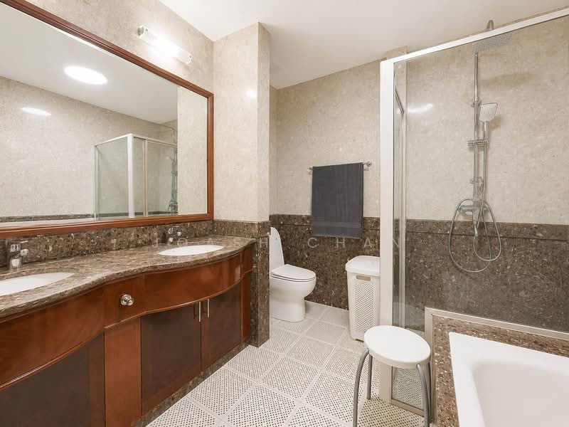 ✅ Beautifully Renovated Inter Terrace in Woodlands, Woodlands Ave 1 / Ashwood Grove / Woodgrove Walk, 4 Bedrooms, 2,500 sqft, Terraced House For Sale, by Joash Chan, 500157232 - Bathroom - PropertyGuru.com.sg