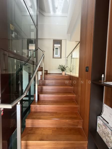 New Renovated Bungalow! Huge Living and Entertainment Spaces, Sunset Way, Sunset View, Sunset Heights, 5 Bedrooms, 12,000 sqft, Detached House For Sale, by Audrey Wong, 500157236 - Interior - PropertyGuru.com.sg