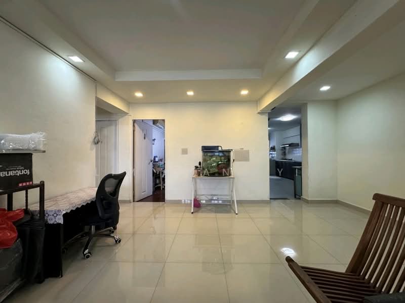 31 Teban Gardens Road, 31 Teban Gardens Road, 3 Bedrooms, 1,066 sqft, HDB Flat For Sale, by Lim Guang Yi, 500157238 - PropertyGuru.com.sg