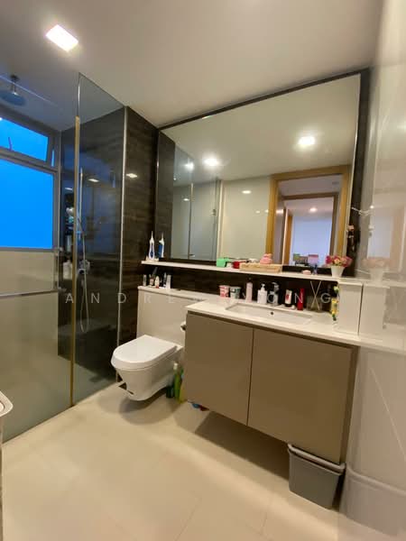 Bartley Ridge, 44 Mount Vernon Road, 2 Bedrooms, 990 sqft, Condominium For Sale, by Andrew Yong, 500157248 - Bathroom - PropertyGuru.com.sg