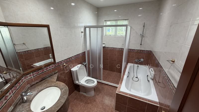 The Compass At Chancery, 6U Chancery Hill Road, 4 Bedrooms, 2,506 sqft, Cluster House For Rent, by Solomon Chow, 500157250 - Master Bathroom - PropertyGuru.com.sg