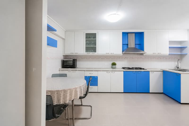191 Bishan Street 13, 191 Bishan Street 13, 3 Bedrooms, 1,302 sqft, HDB Flat For Sale, by Kelly Tan, 500157258 - Kitchen - PropertyGuru.com.sg